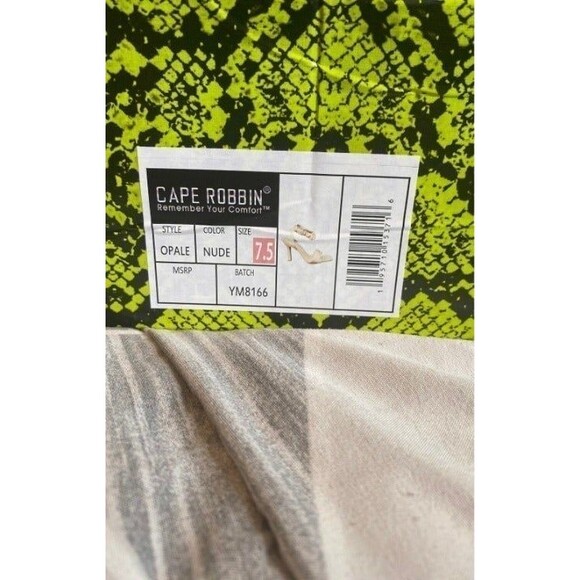 Cape Robbin OPALE RUCHED SANDAL HEELS in NUDE size 7.5 NEW - Picture 11 of 11